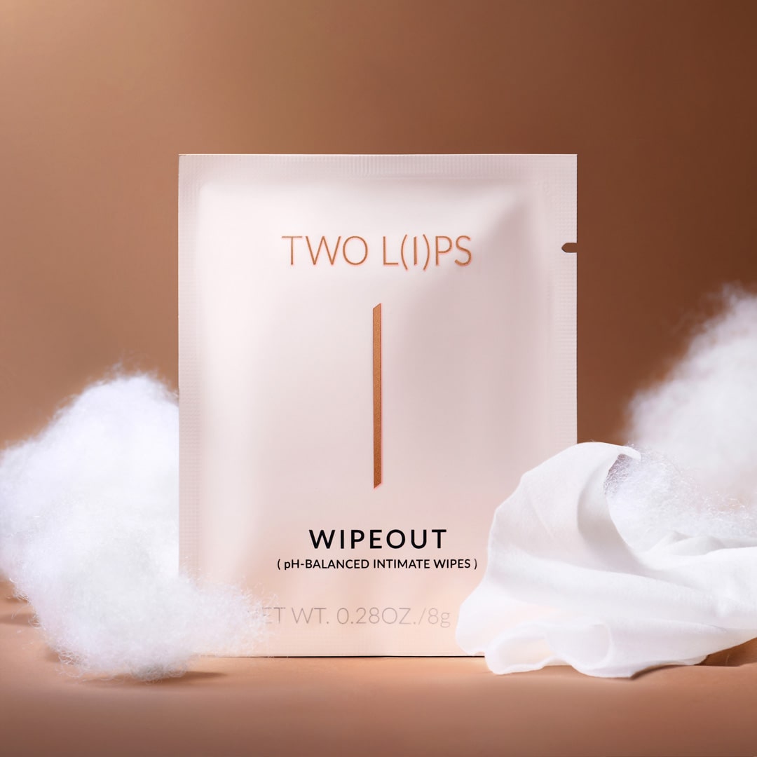 Two Lips Wipeout pH-Balancing Intimate Wipes